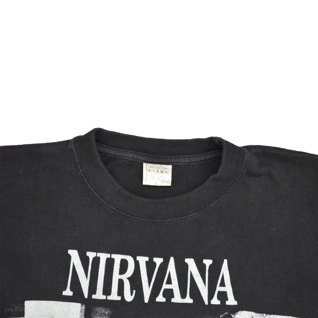 '90S NIRVANA "BLEACH" - L - Nostalgic Appreciation