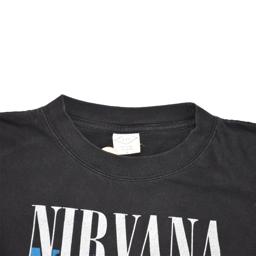 ‘90S/00S NIRVANA "NEVERMIND" - L - Nostalgic Appreciation